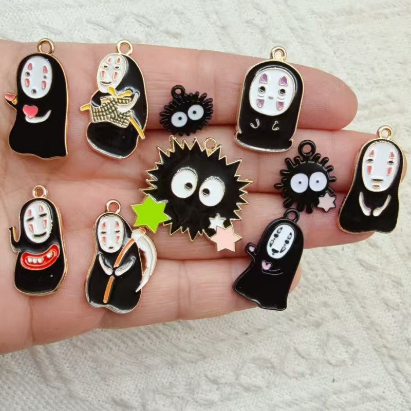 Anime Merchandise For Sale - 10 pièces de décorations japonaises sans