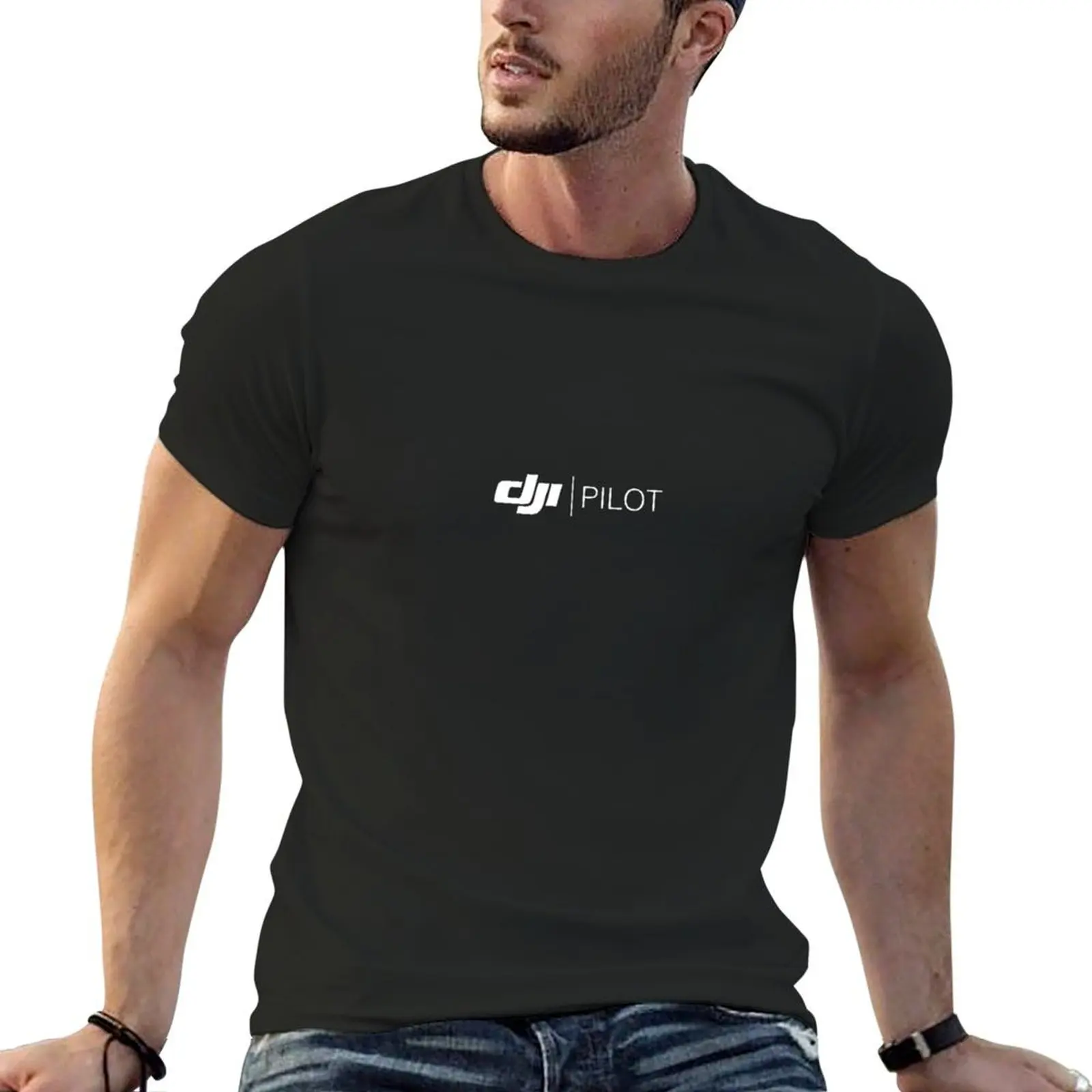 Anime Merchandise T Shirt - DJI Pilot Merchandise T-Shirt pour hommes,